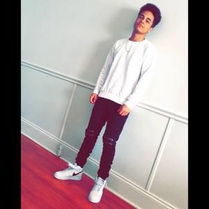 Meet your Posher, Tyler